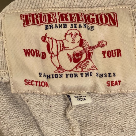 Men’s True Religion Shorts - Picture 3 of 3